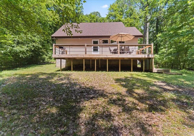Homes for sale in Rockbridge, OH | 18862 Indigo Ln, Rockbridge, OH 43149 | MLS# 226024454