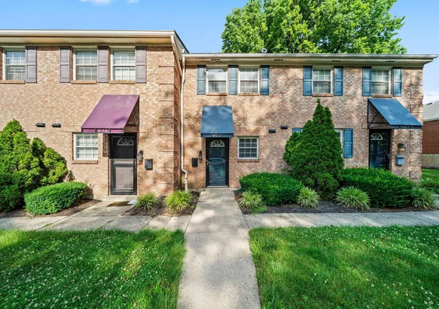 2nd image of 835 Mcclain Rd, Columbus, OH 43212 | MLS# 226024704