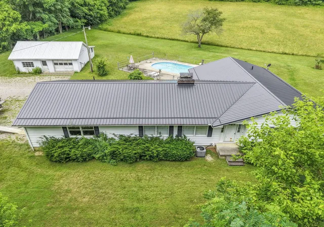 Homes for sale in Laurelville, OH | 1737 Bull Creek, Laurelville, OH 43135 | MLS# 226024430