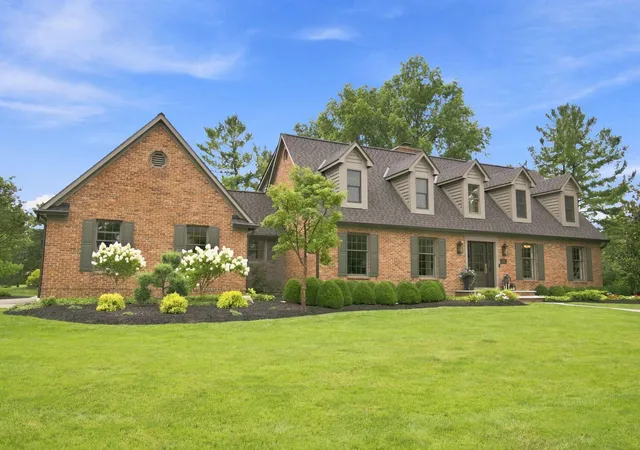 3rd image of 6075 Whittingham Dr, Dublin, OH 43017 | MLS# 226026844