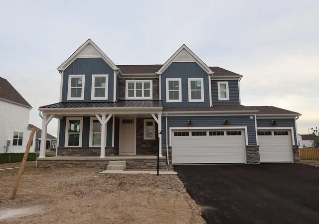Homes for sale in Galena, OH | 300 River Birch Dr, Galena, OH 43021 | MLS# 226024467