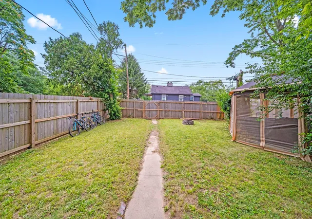 Photo 3 of Single family home for sale at 181 S Oakley Ave, Columbus, OH 43204 | MLS# 226024460 | Listing updated on 2026-07-29