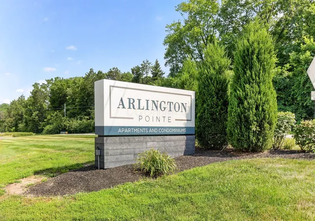 Photo 1 of Condo for sale at 2562 Scioto View Ln #F, Columbus, OH 43221 | MLS# 226025305 | Listing updated on 2026-09-15