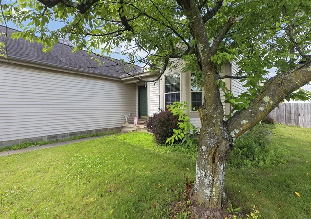 5th image of 811 Wallinger Dr, Galloway, OH 43119 | MLS# 226024504