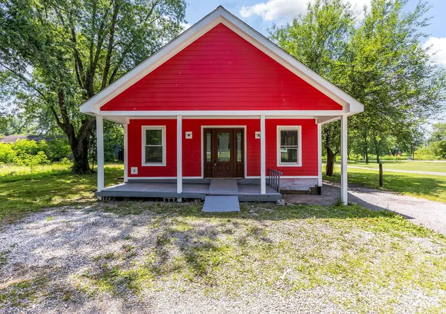 1st image of 107 E 2nd, Hebron, OH 43025 | MLS# 226024678