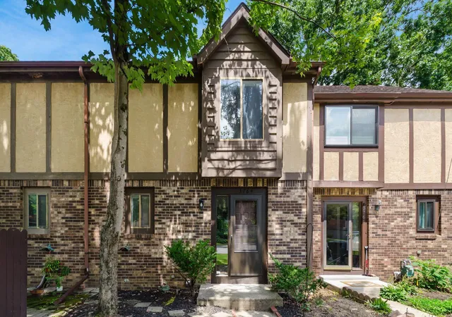 1st image of 3764 Canon Ridge Pl, Columbus, OH 43230 | MLS# 226028891