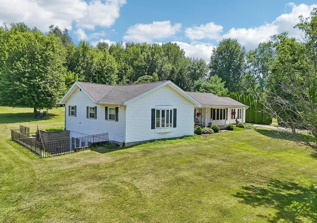 Homes for sale in Bellefontaine, OH | 3357 County Road 18, Bellefontaine, OH 43311 | MLS# 226024676