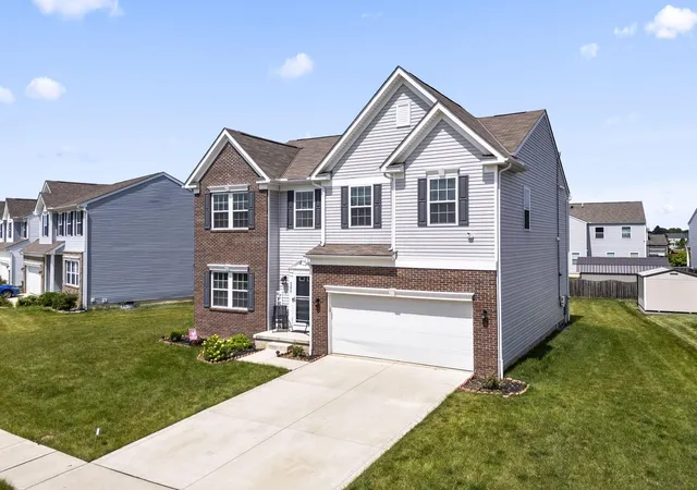 3rd image of 5255 Ansbach Dr, Groveport, OH 43125 | MLS# 226025829