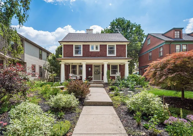 Homes for sale in Columbus, OH | 180 S Ardmore Rd, Columbus, OH 43209 | MLS# 226024590