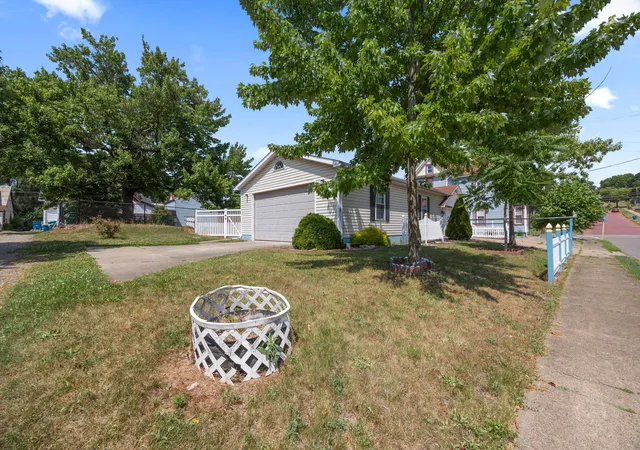 Homes for sale in Massillon, OH | 807 1st St Ne, Massillon, OH 44646 | MLS# 226024609