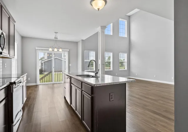 4th image of 6158 Heather Ridge Dr, Delaware, OH 43015 | MLS# 226025014