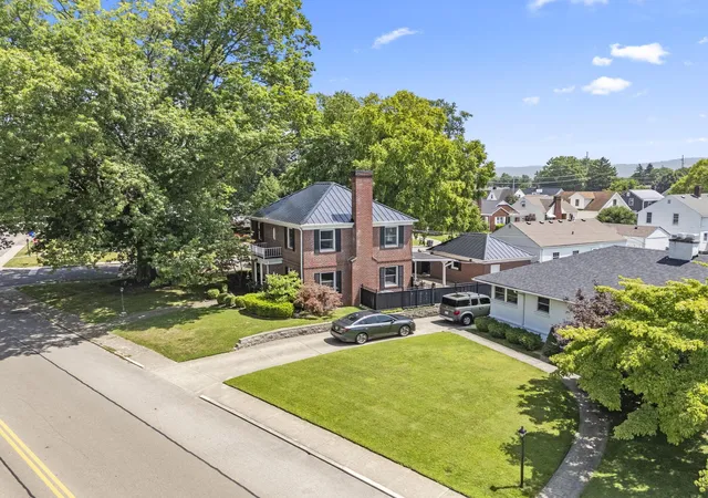 Homes for sale in Chillicothe, OH | 353 Fairway Ave, Chillicothe, OH 45601 | MLS# 226024708