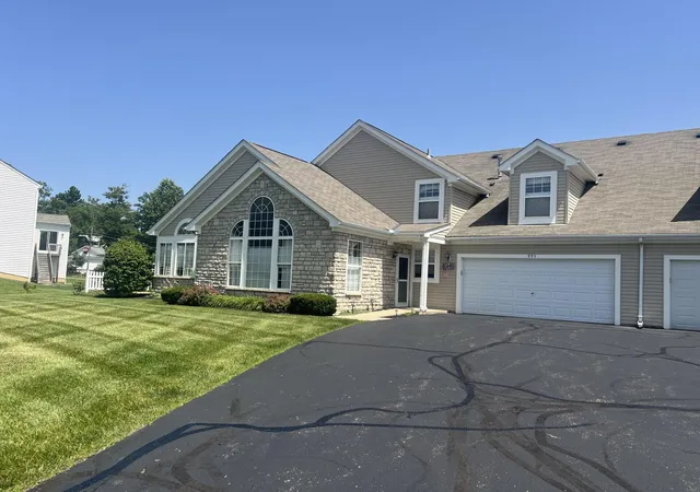 Homes for sale in Lancaster, OH | 993 Governors, Lancaster, OH 43130 | MLS# 226025625