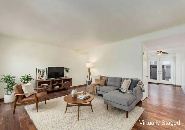 Photo 3 of Condo for sale at 619 Dlyn St, Columbus, OH 43228 | MLS# 226024889 | Listing updated on 2026-10-01