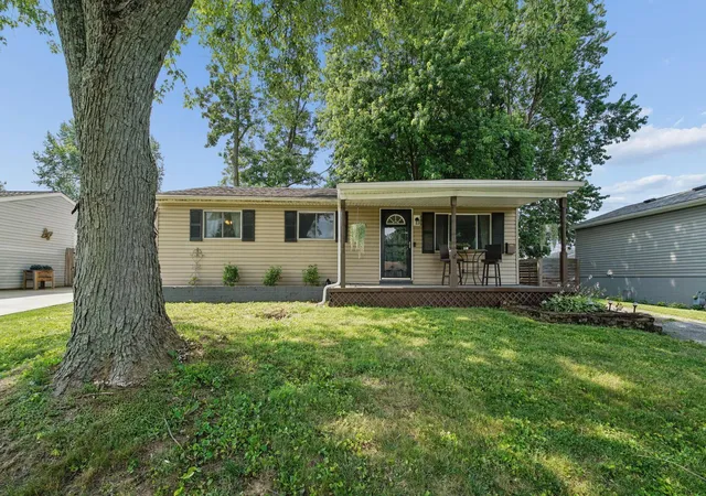Homes for sale in Columbus, OH | 4965 Attica Dr, Columbus, OH 43232 | MLS# 226024705