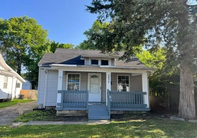 1st image of 2854 E 11th Ave, Columbus, OH 43219 | MLS# 226024802