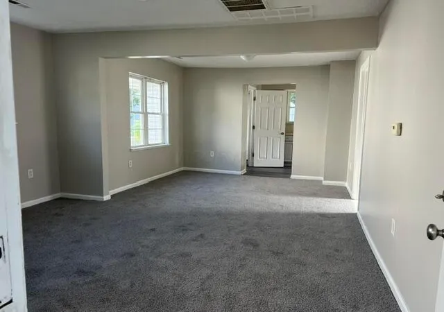 3rd image of 2854 E 11Th Ave, Columbus, OH 43219 | MLS# 226024802