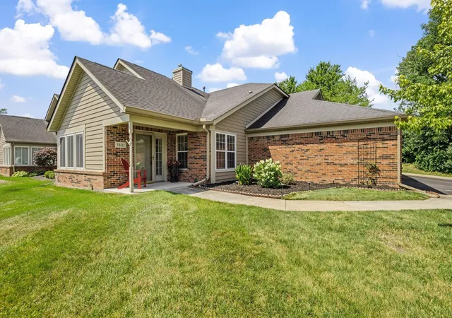 Homes for sale in Grove City, OH | 5801 Lookout Blvd, Grove City, OH 43123 | MLS# 226024719