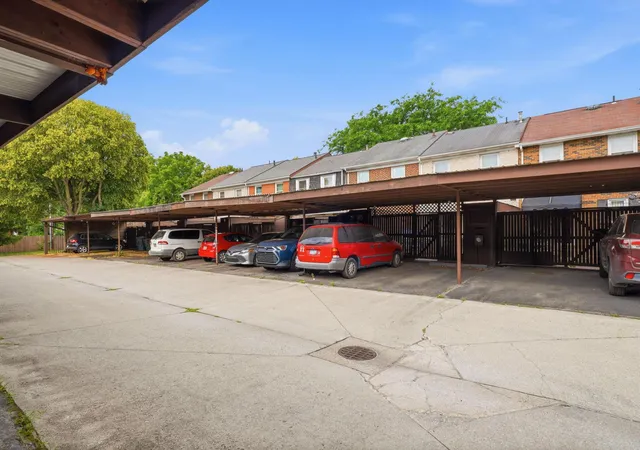 Homes for sale in Columbus, OH | 2432 Hardesty Drive, Columbus, OH 43204 | Houzeo