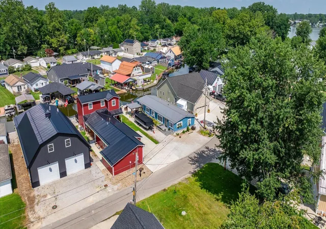 Homes for sale in Thornville, OH | 15359 Township Road 493, Thornville, OH 43076 | MLS# 226024768