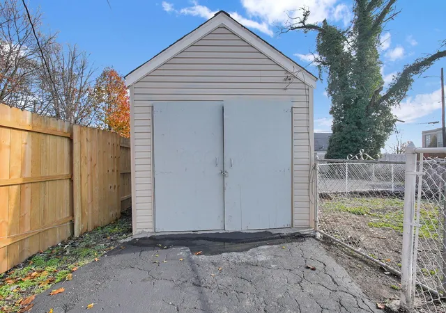 Photo 25 of Single family home for sale at 2204 Medina Ave, Columbus, OH 43211 | MLS# 226024767 | Listing updated on 2026-07-29