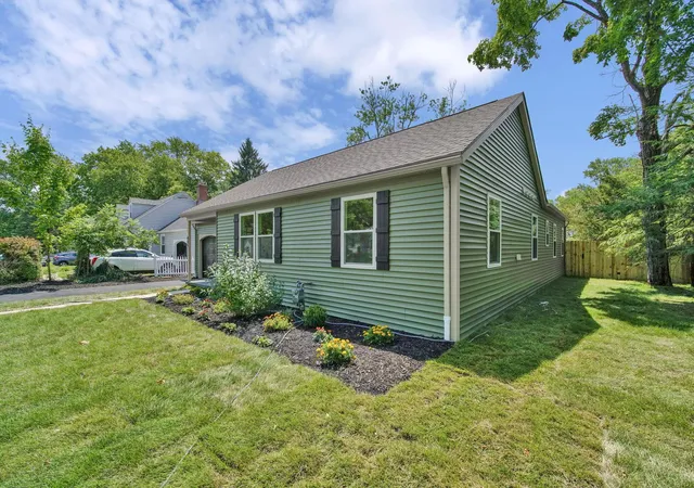 Homes for sale in Worthington, OH | 435 N Selby Blvd, Worthington, OH 43085 | MLS# 226024824