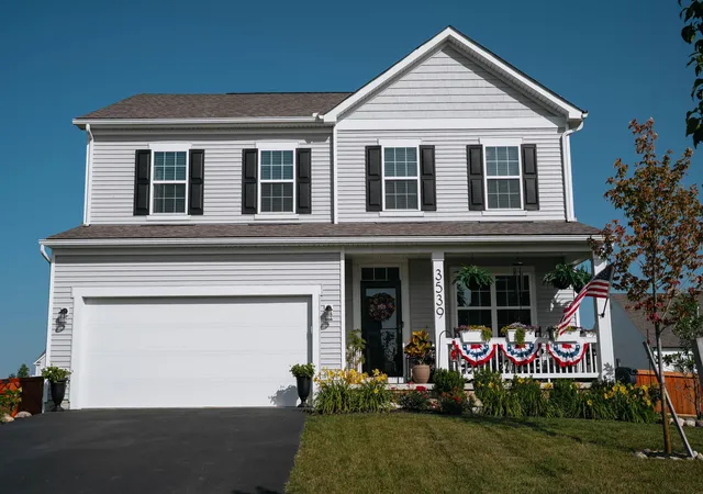 Homes for sale in Grove City, OH | 3539 Whirla Wy, Grove City, OH 43123 | MLS# 226024823
