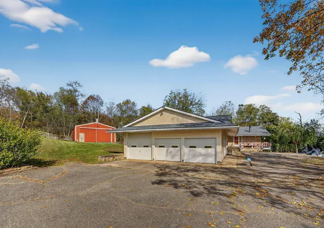 3rd image of 130 Fox Creek Rd #RS, New Concord, OH 43762 | MLS# 226026964