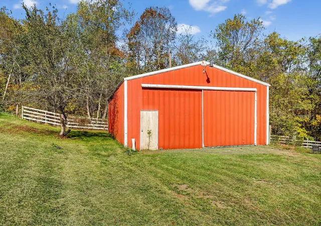 4th image of 130 Fox Creek Rd #RS, New Concord, OH 43762 | MLS# 226026964