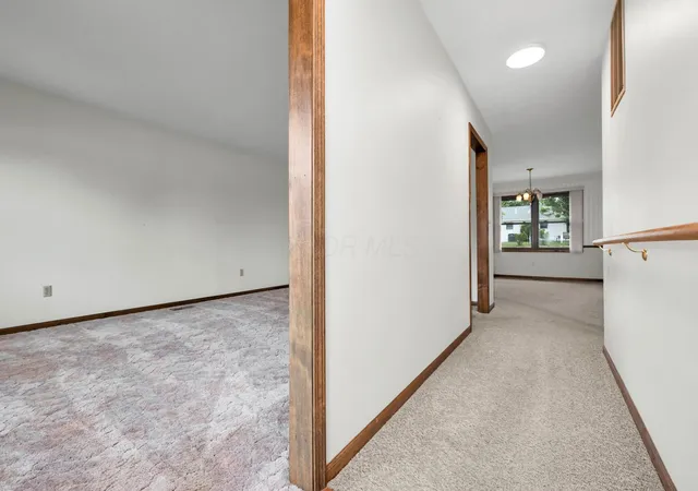 Homes for sale in Bellefontaine, OH | 110 N Heatherhill Dr, Bellefontaine, OH 43311 | MLS# 226025978
