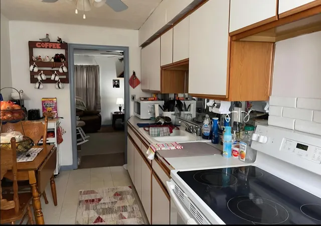 3rd image of 512 Catherine Ave, Marion, OH 43302 | MLS# 226024855