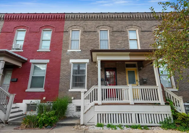 Homes for sale in Columbus, OH | 256 E 2nd Ave, Columbus, OH 43201 | MLS# 226025205