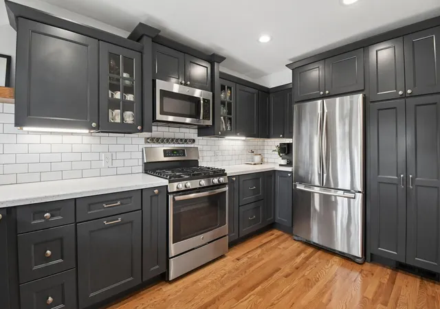 Photo 4 of Single family home for sale at 826 Mcclain Rd, Columbus, OH 43212 | MLS# 226025259 | Listing updated on 2026-09-14