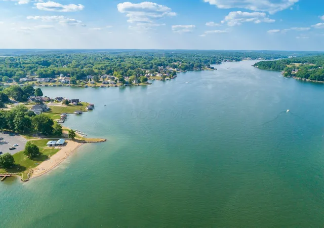 83rd image of 922 Fairway Dr, Howard, OH 43028 | MLS# 226029227