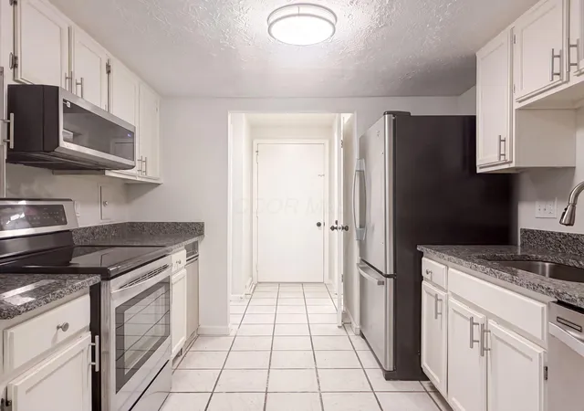 Homes for sale in Columbus, OH | 1677 Moravian St #77, Columbus, OH 43220 | MLS# 226024858