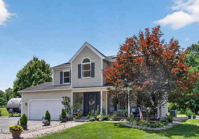 Homes for sale in Chillicothe, OH | 889 Old Elm Rd, Chillicothe, OH 45601 | MLS# 226024885