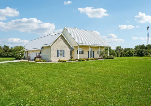 Homes for sale in Sunbury, OH | 6400 Clark Rd, Sunbury, OH 43074 | MLS# 226024870