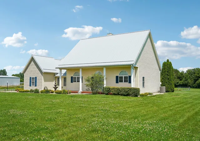 Photo 3 of Single family home for sale at 6400 Clark Rd, Sunbury, OH 43074 | MLS# 226024870 | Listing updated on 2026-10-09