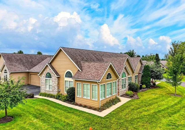 1st image of 1639 Crossing Blvd, Circleville, OH 43113 | MLS# 226028476