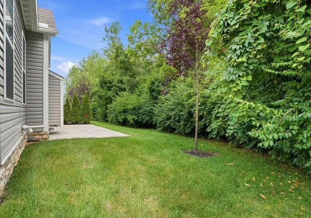 Homes for sale in Grove City, OH | 1693 Withers Grove Loop, Grove City, OH 43123 | Houzeo