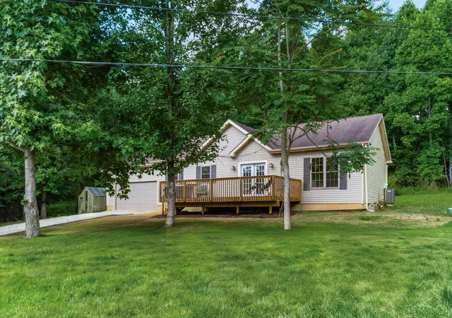 Homes for sale in Logan, OH | 36203 Geiger Rd, Logan, OH 43138 | MLS# 226025210