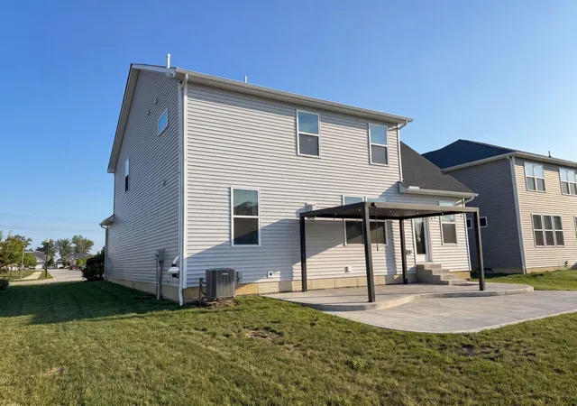 Homes for sale in Sunbury, OH | 749 Peacock Dr, Sunbury, OH 43074 | MLS# 226024912