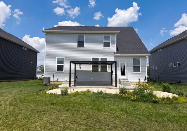 Homes for sale in Sunbury, OH | 749 Peacock Dr, Sunbury, OH 43074 | MLS# 226024912