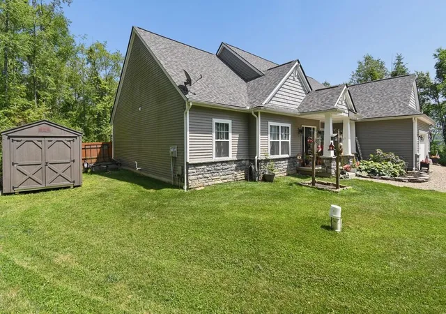 Homes for sale in Newark, OH | 6095 Appleman Rd Se, Newark, OH 43056 | MLS# 226024930