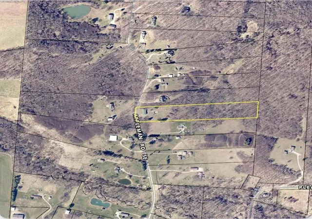Homes for sale in Newark, OH | 6095 Appleman Rd Se, Newark, OH 43056 | MLS# 226024930