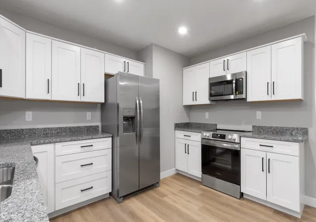 Photo 4 of Single family home for sale at 1319 W Canal St, Baltimore, OH 43105 | MLS# 226026195 | Listing updated on 2026-07-29