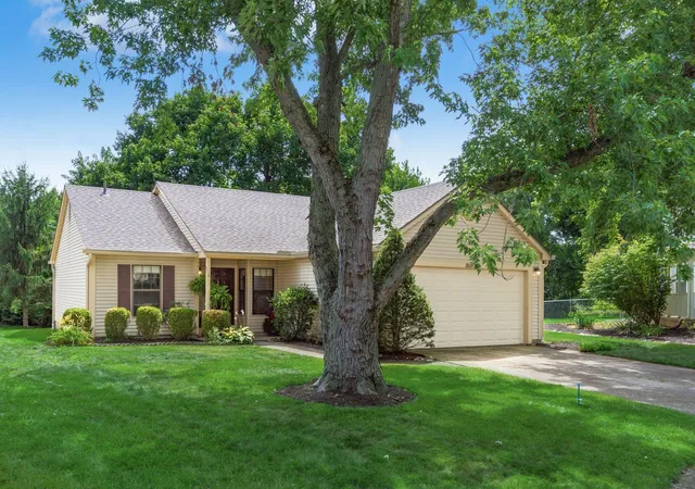 Homes for sale in Dublin, OH | 3119 Tromley Ct, Dublin, OH 43017 | MLS# 226024957