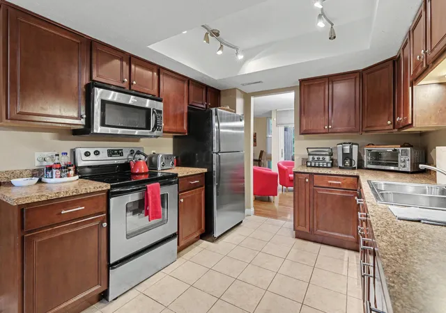 Photo 4 of Condo for sale at 5095 Chuckleberry Ln, Westerville, OH 43081 | MLS# 226024951 | Listing updated on 2026-09-28