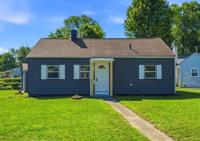 Photo 1 of Single family home for sale at 118 S Hampton Rd, Columbus, OH 43213 | MLS# 226024974 | Listing updated on 2026-09-16