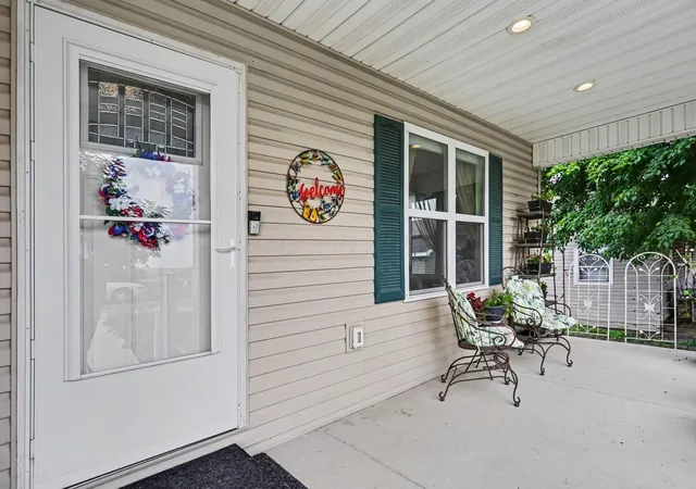Photo 3 of Single family home for sale at 126 E Church St, Amanda, OH 43102 | MLS# 226024967 | Listing updated on 2026-10-07